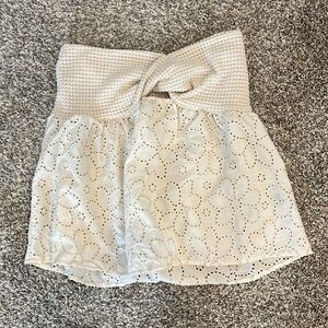 cute strapless crème top